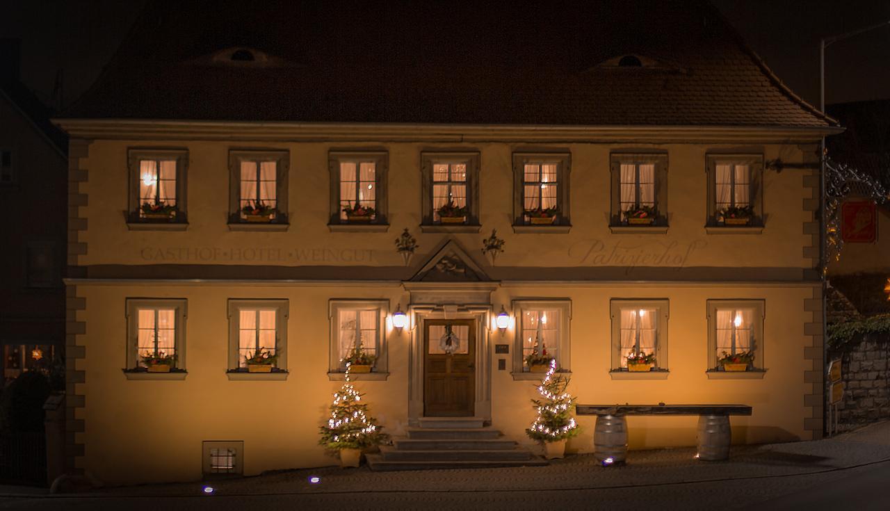 Der Patrizierhof - Weingut Gasthof Hotel - Familie Grebner Grosslangheim Buitenkant foto