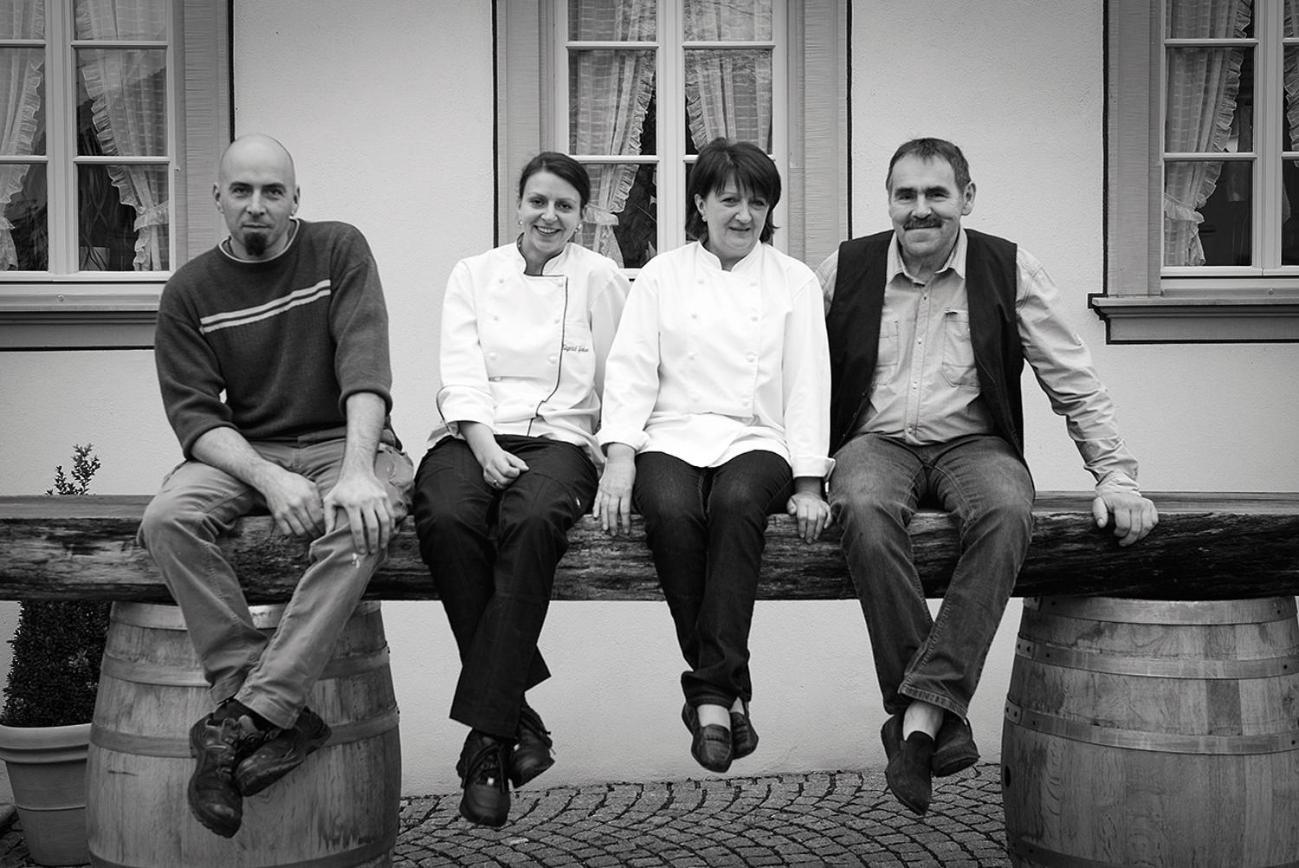 Der Patrizierhof - Weingut Gasthof Hotel - Familie Grebner Grosslangheim Buitenkant foto